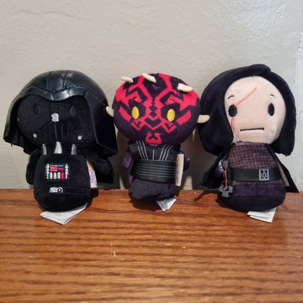 Star Wars Itty Bittys Hallmark Plush Toy Set Darth Maul Darth Vader Kylo Ren